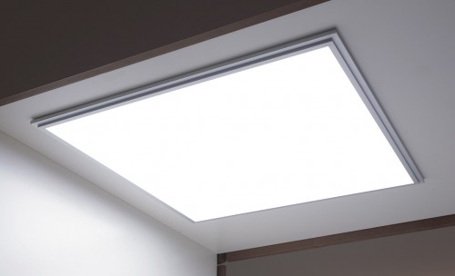 LED Panels: Kommen ebenfalls diese Woche. 72W LED Licht in einem ultraflachen Gehäuse (nicht dicker als das, was man auf dem Bild sieht). Und es kommt noch besser: Mit Fernbedienung und Dimmbar