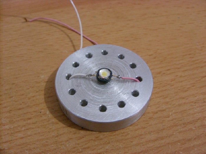 Aluminium Rund Ø 50 mm mit 1x Seoul P4 HighPower-LED