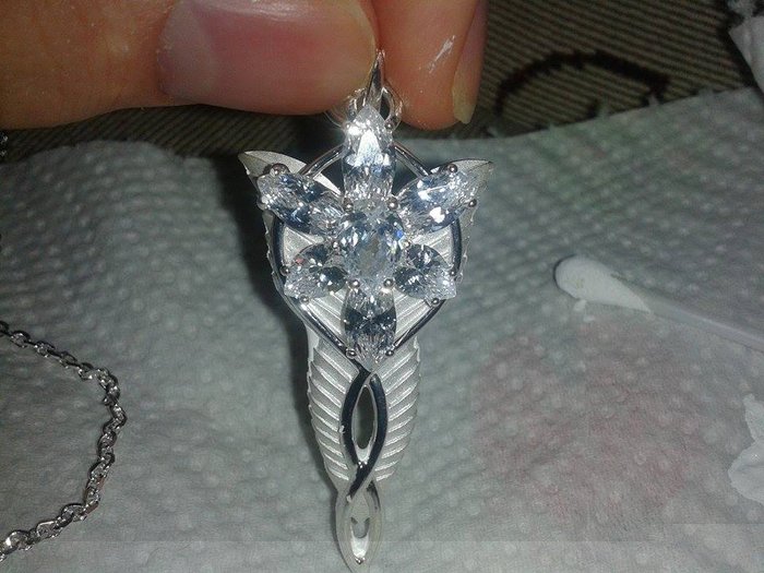 Das ist der Anhänger.