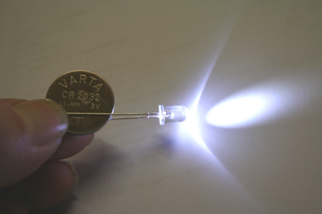 CR2032.JPG
