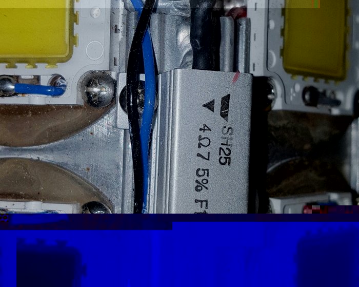 Von den Goldenen sind es zwei