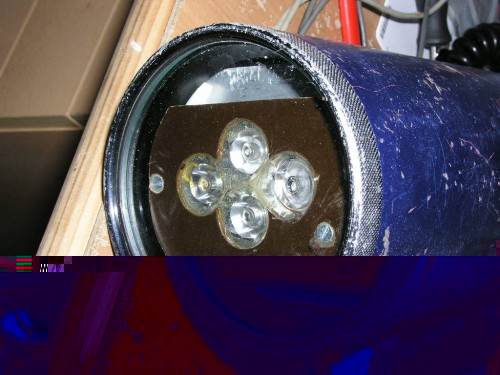 (Das gelbe in einer Linse ist ne Reflexion )